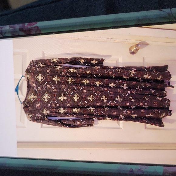 LuLaRoe Sarah - Picture 3 of 3